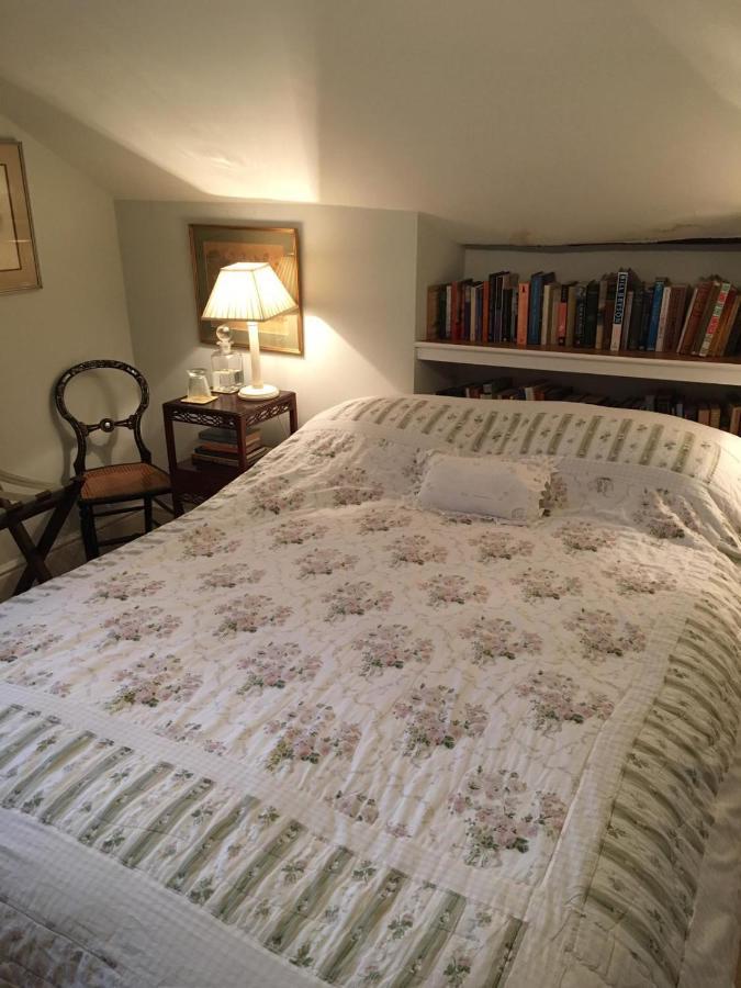 The Old Rectory Bed & Breakfast アバーガベニー エクステリア 写真